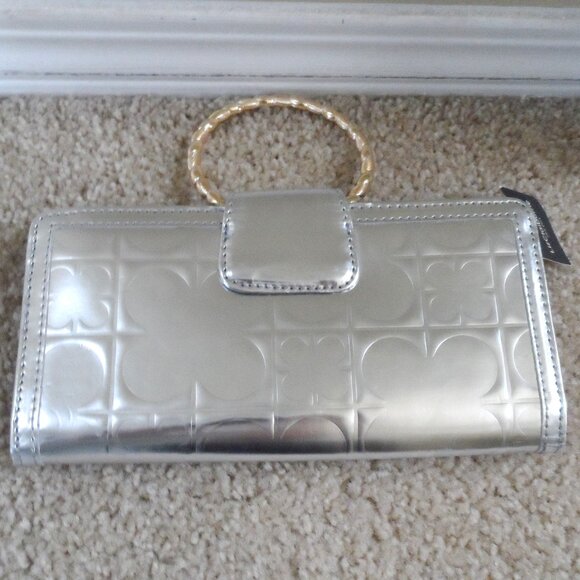 Liz Claiborne wallet - NEW - Picture 2 of 8